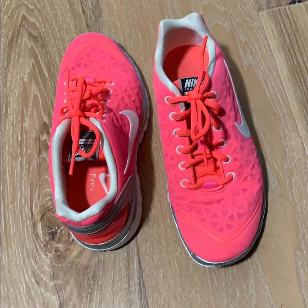 Nike training tennis shoes